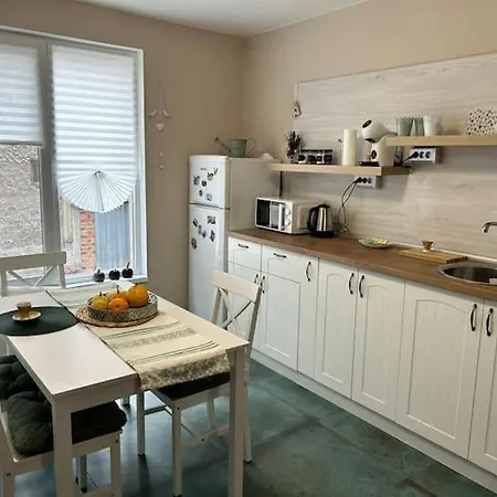 아파트 Nido Cozy 3br Kapana Center 플로브디프